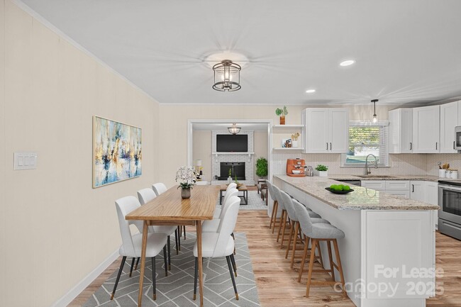 Photo - 540 Hoover Rd