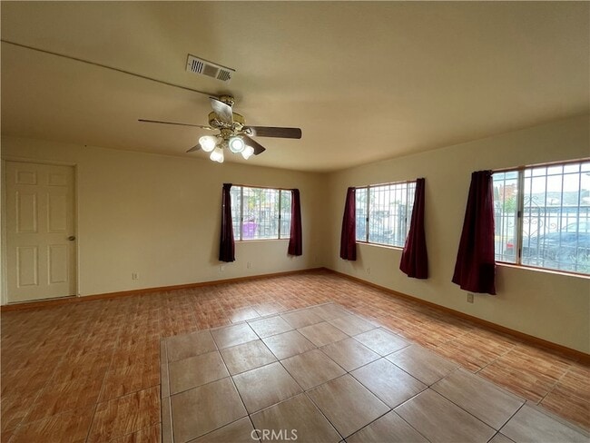 Photo - 1349 Walnut Ave