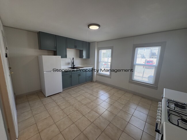 Photo - 111 Johnson St Unit 1