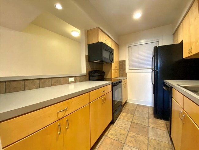 Photo - 3815 Guadalupe St Unit 207