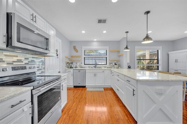 Photo - 1081 Lake Weldona Dr