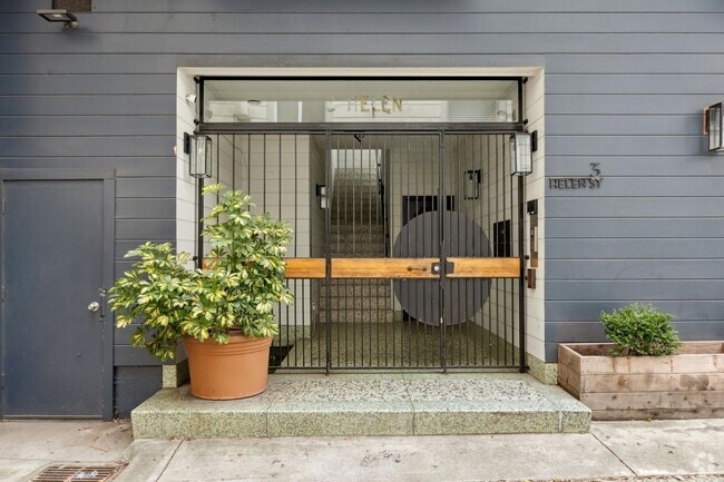 Building Photo - NOB HILL TOWNHOME FOR RENT - $14,000/mo