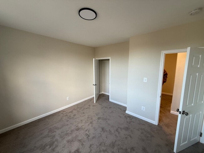 Photo - 1 Bedroom apartment with a bonus Den- Available today! Unit B1