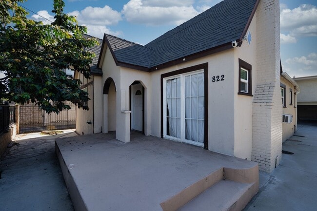 Photo - 822 E Windsor Rd Unidad 822