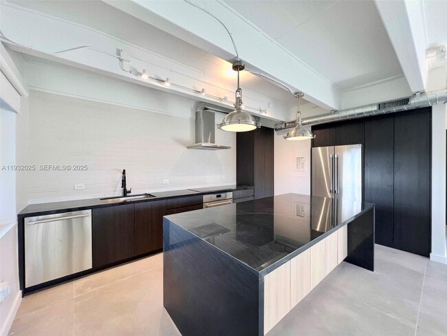 Photo - 6815 Edgewater Dr Unidad 308