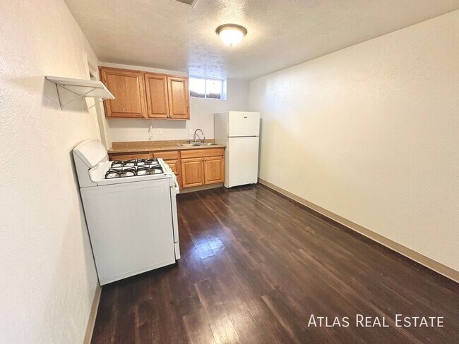 Photo - 1728 1/2 Armstrong Avenue-