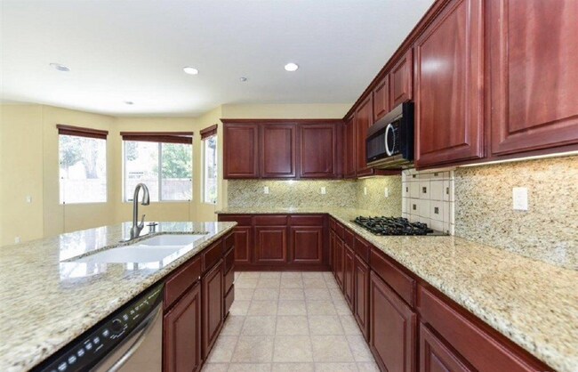 Photo - 4338 Bayhill Ln