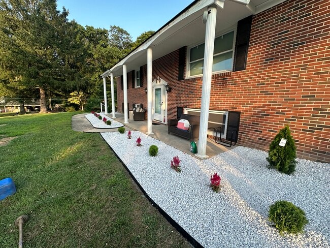 Photo - 38 Bramble Ln