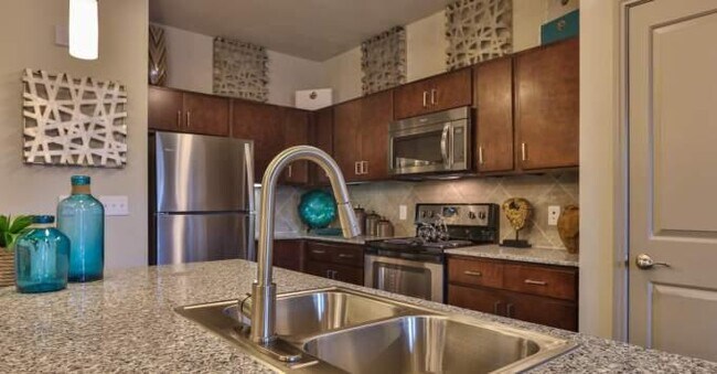 Photo - 2 bedroom in Richmond TX 77406 Unidad 2047