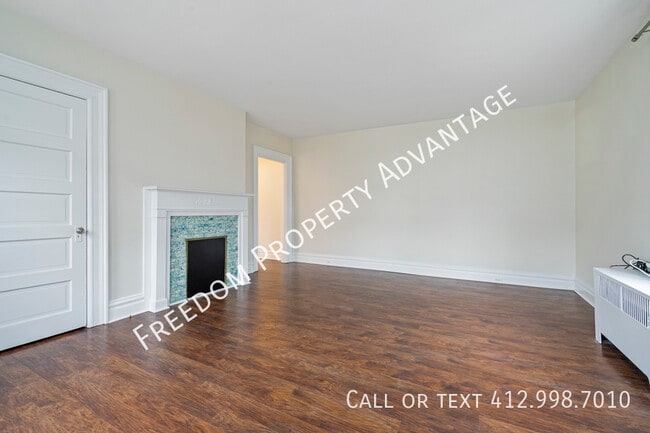 Photo - 413 Peebles St Unit 2