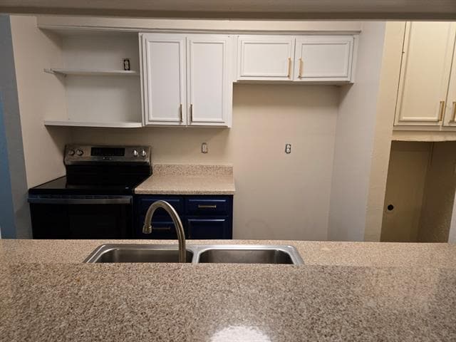 Photo - 2015 Warnford Pl