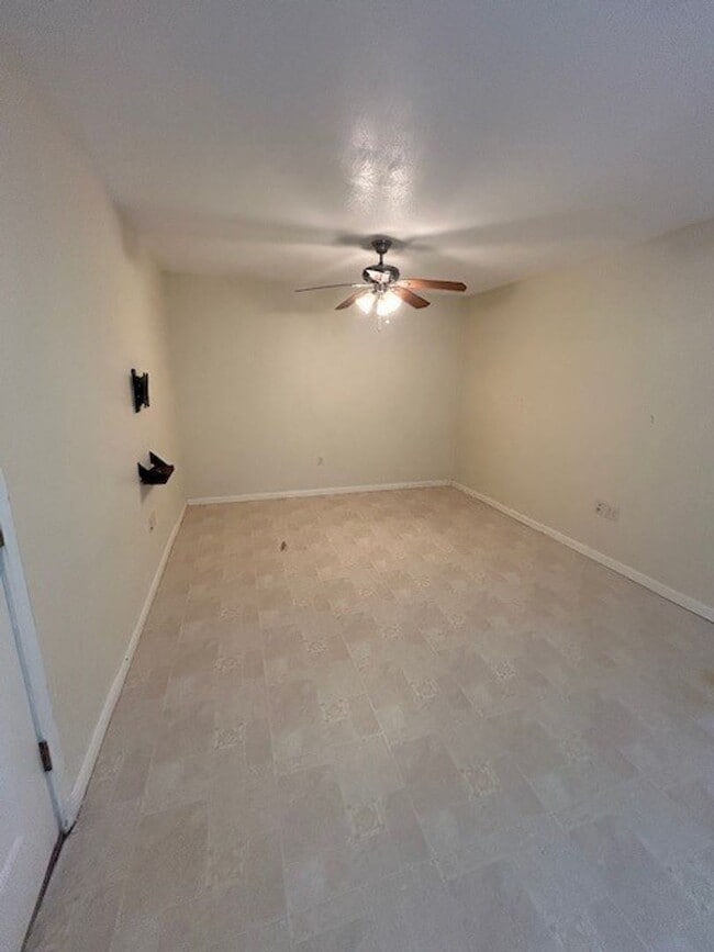 Photo - 2200 Ridgecrest Cir