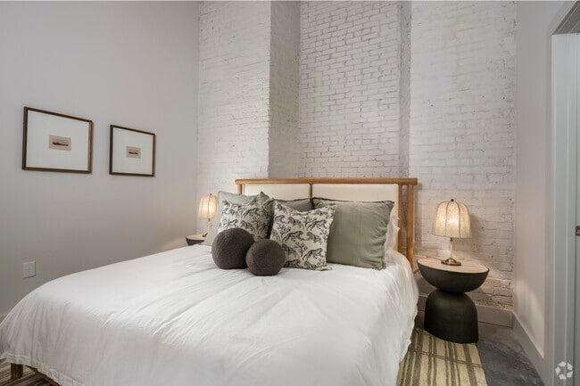2BR, 2BA - 1,100SF - Second Bedroom