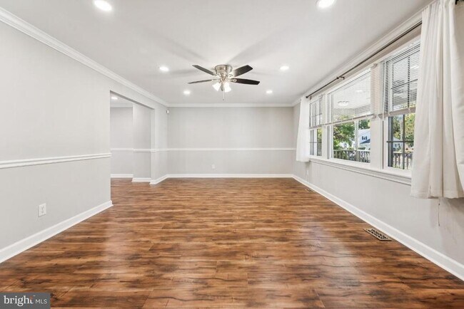 Photo - 628 Chatham Rd