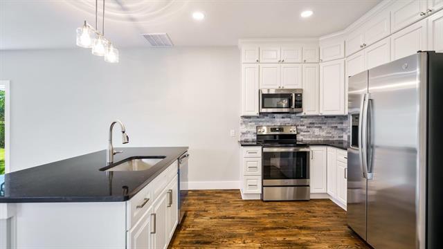 Photo - 5413 Live Oak St