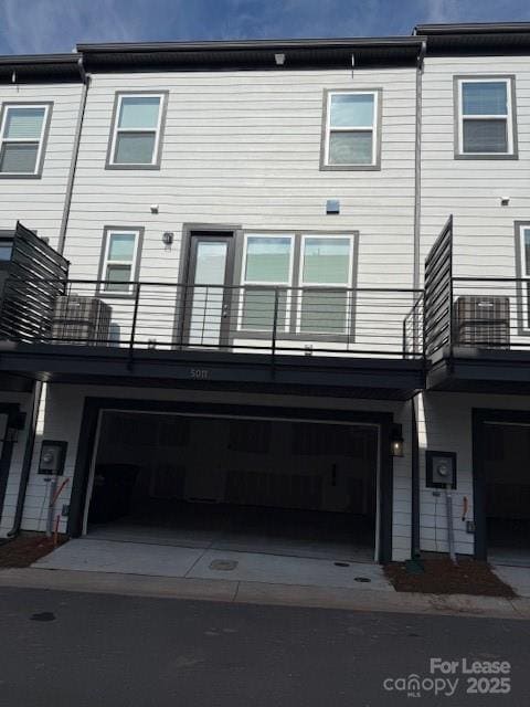 Building Photo - 5011 Westmead Ln Rental