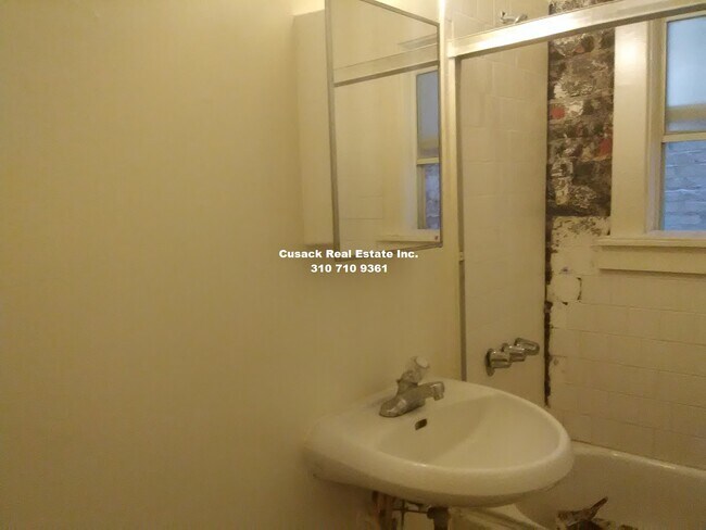 432 S. New Hampshire