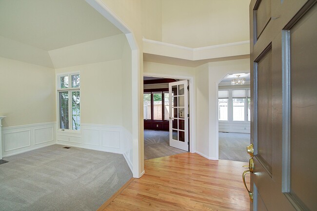 Photo - 4bd/2.5ba Sammamish House