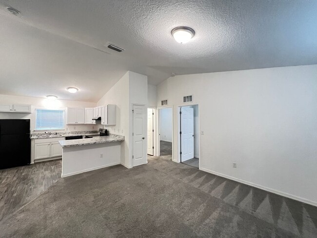 Photo - STUNNING 3 BD/2BA Home in Ocala!!!