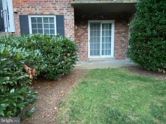Photo - 1531 Colonial Dr Unidad 104