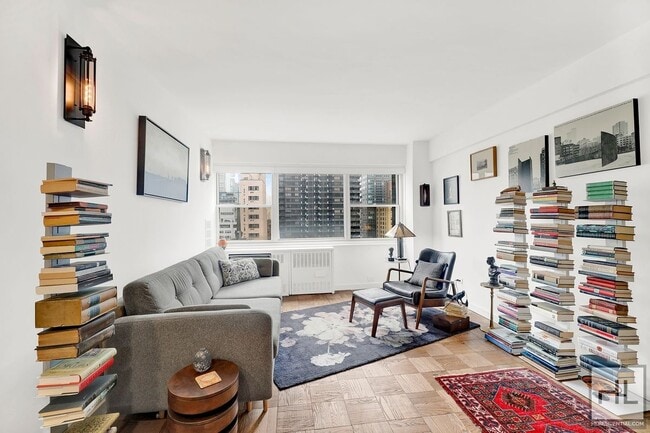 Photo - 333 E 46th St Unidad 14J