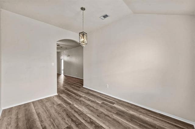 2032 Sunny Side Dr