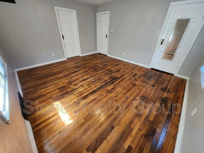 Photo - 3112 Harrison Ave