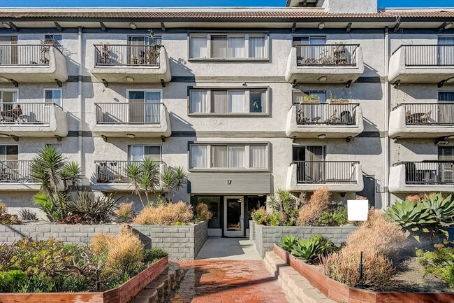 Photo - 17 Northstar Street