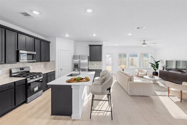 Photo - 30618 Wicklow Gdns Dr