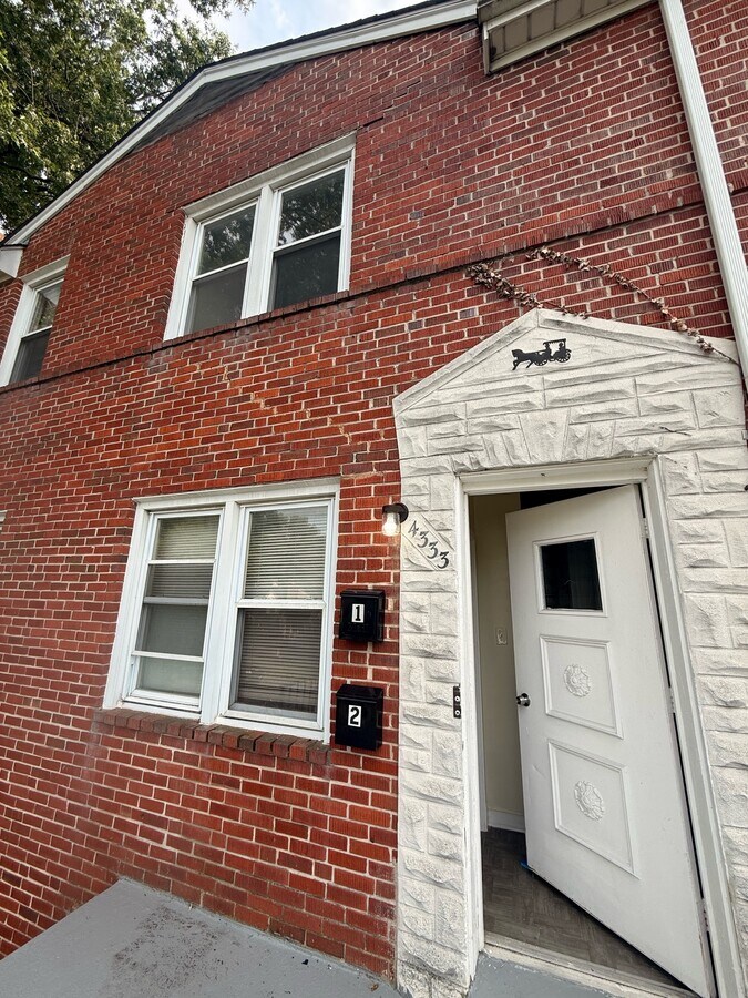 Photo - 4333 Hamilton Ave