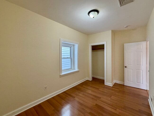 44 Everett St Unit 2