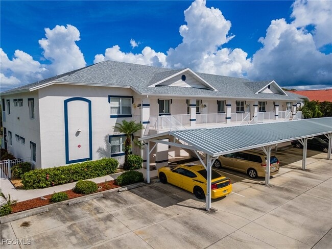 Building Photo - 5612 Rose Garden Rd Unit 103 Rental