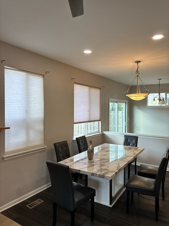 Photo - 1858 S Fallbrook Dr