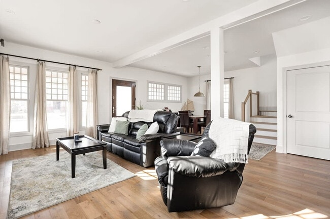 Photo - 2435 N College Ave Unidad ID1303759P