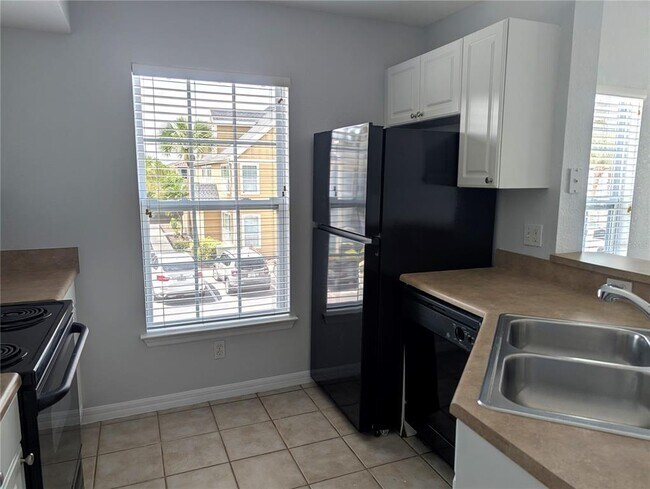 Photo - 5500 Rosehill Rd Unit 201