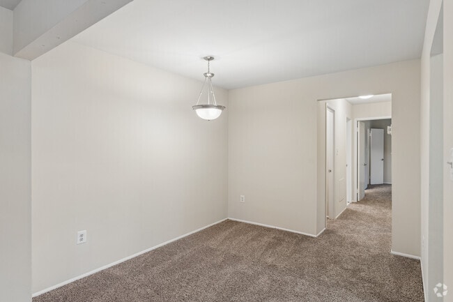 Den, 2BR, 2BA - 1,076SF - Dining Room