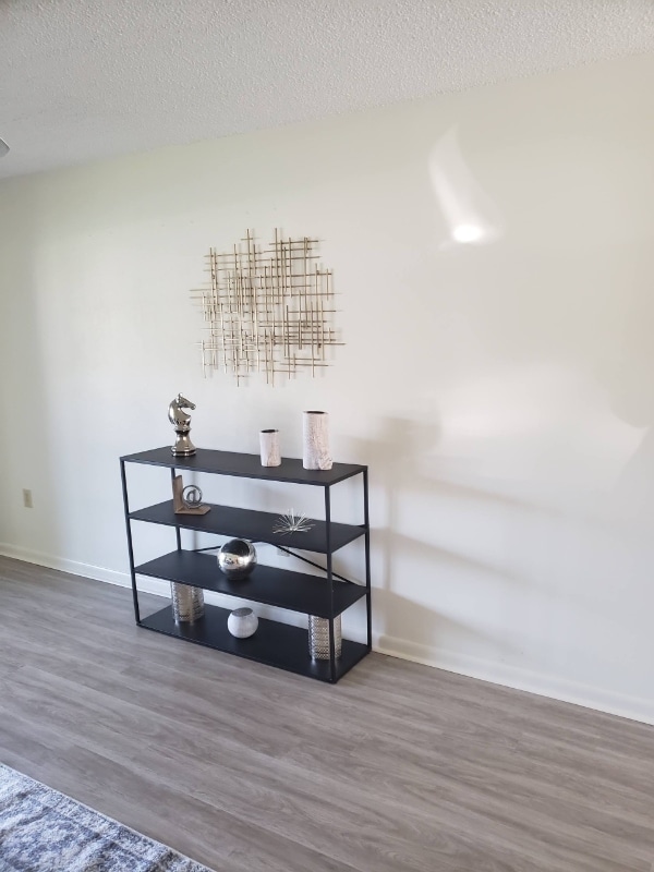 Photo - 6057 Topher Trail