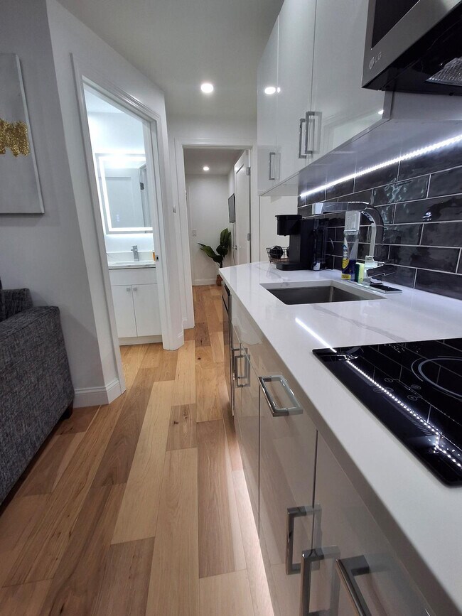 Photo - 17 Mt Pleasant Ave Unidad ID1373659P