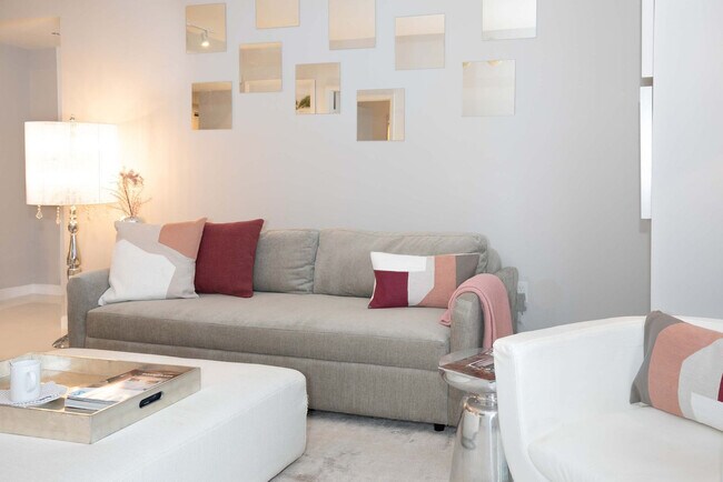 Photo - 485 Brickell Ave Unit SI ID1240499P