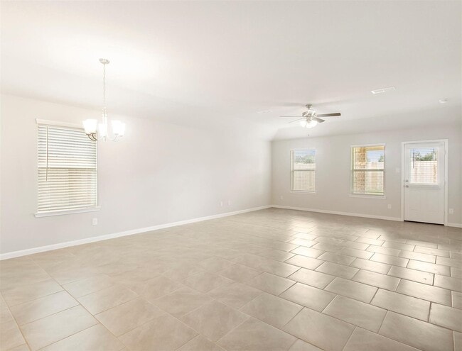 Photo - 3810 Canyon Shore Ln