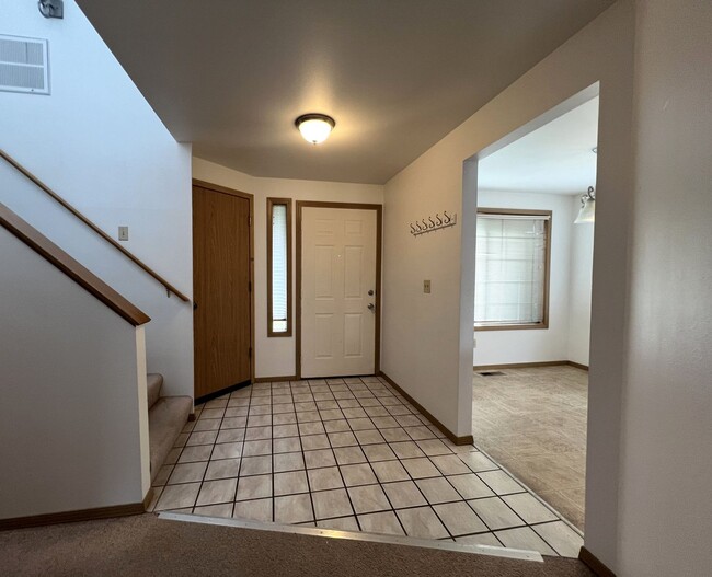 Photo - South Marysville Duplex - Rent Ready
