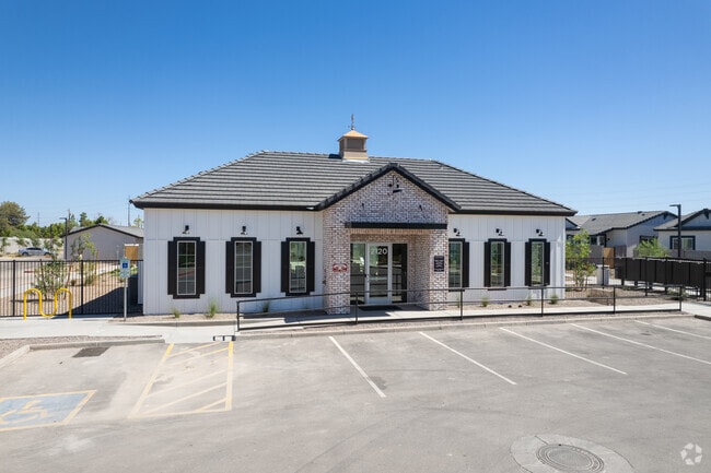 Leasing Office - Marigold Ranch at San Tan Village