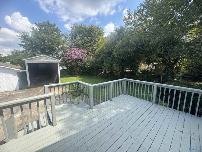 Photo - 1113 Humes Ave NE