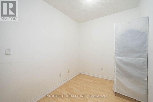 Photo - 761 Bay St. Unit 411