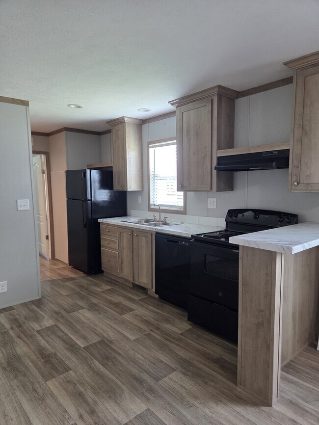 Photo - Lovely 3 Bedroom/2 Bath Single Wide in Madison