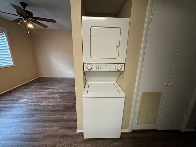 Photo - Village Green C-201