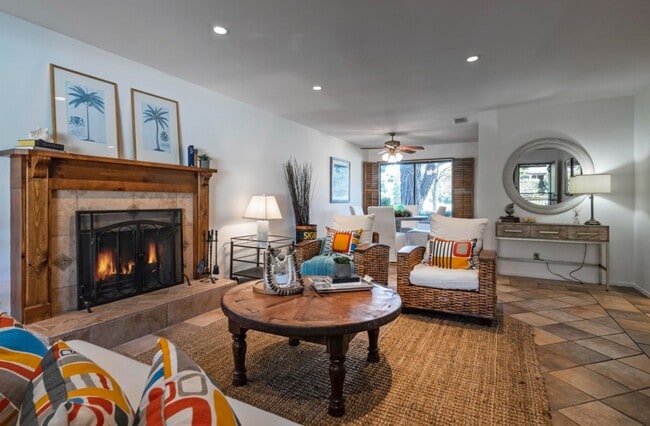 Lovely Two Story Villa Pino Condo - Availa... - Lovely Two Story Villa Pino Condo - Availa... Unit B