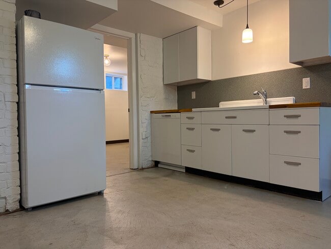 Photo - 1530 S 4th St Unidad 3