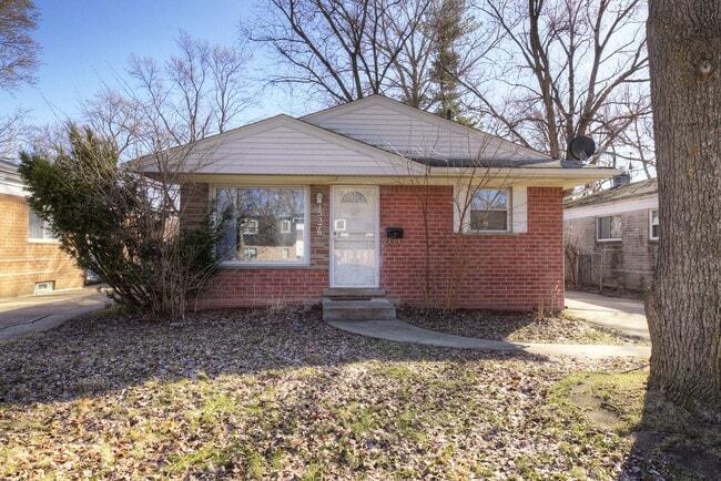 Photo - 15378 Wormer