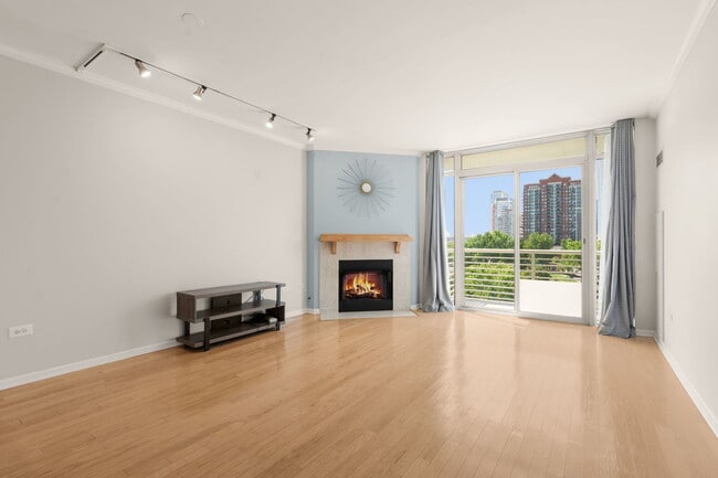 Photo - 1515 S Prairie Ave